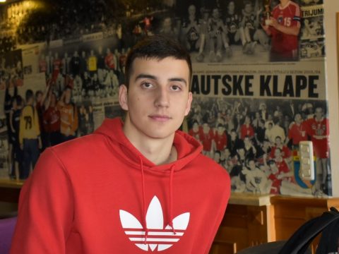 AUDIO: Vratar Izviđača Matej Mandić o pozivu reprezentaciju Hrvatske