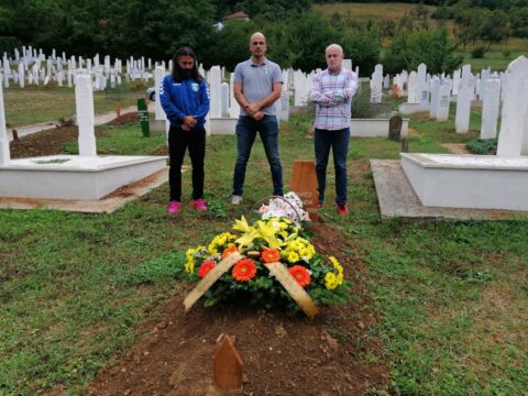 Rukometaši Izviđača na memorijalnom rukometnom turniru “Edhem Edo Sirćo”