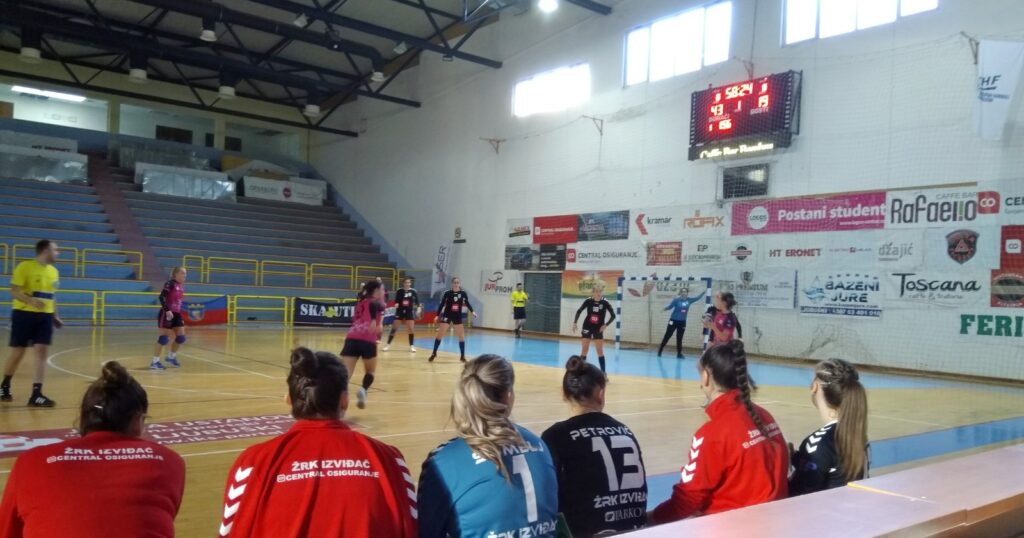 Plus 25 za “Skautice” u susretu s Leotarom