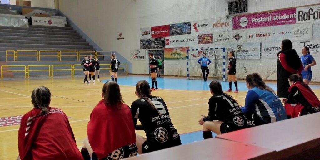 Rukometašice Izviđača neočekivano eliminirane iz KUP natjecanja