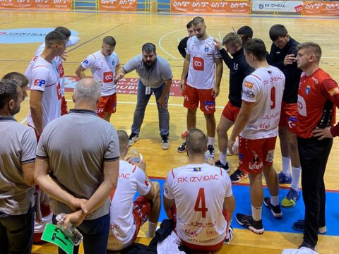 Prvak na koljenima, Izviđač uvjerljivo svladao Borca