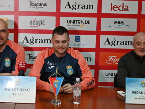 FOTO & VIDEO:Tiskovna konferencija RK Izviđač