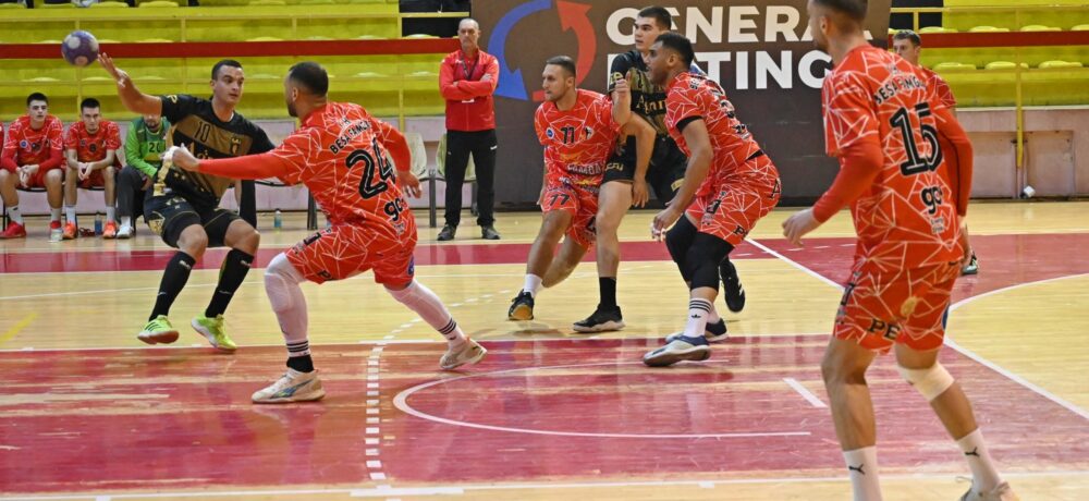 Oslabljeni Izviđač izborio remi u Peći – mladi Skauti pokazali srce!