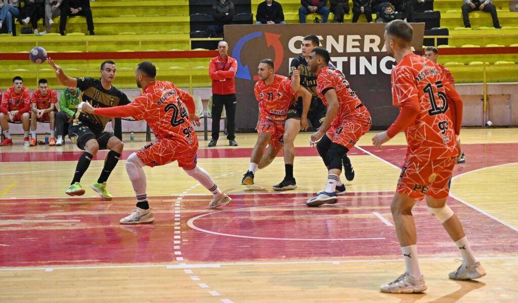 Oslabljeni Izviđač izborio remi u Peći – mladi Skauti pokazali srce!