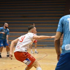 Izviđač rutinski do bodova protiv oslabljene Dervente